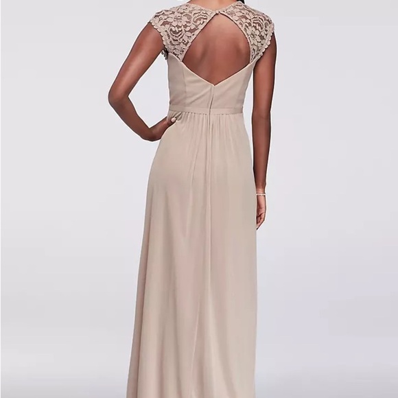 David’s Bridal Long Mesh Dress with Lace Cap Sleeves *New-Never Worn* - Picture 4 of 4